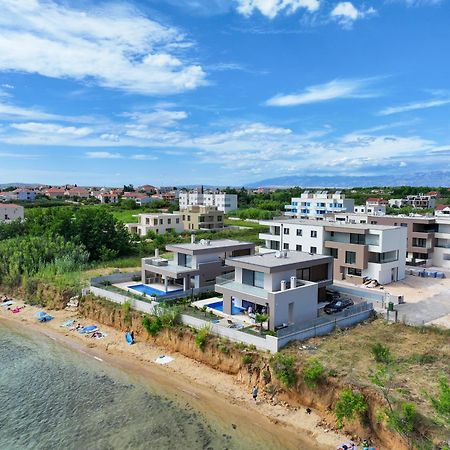 Deluxe Apartments Privlaka On The Sand ภายนอก รูปภาพ