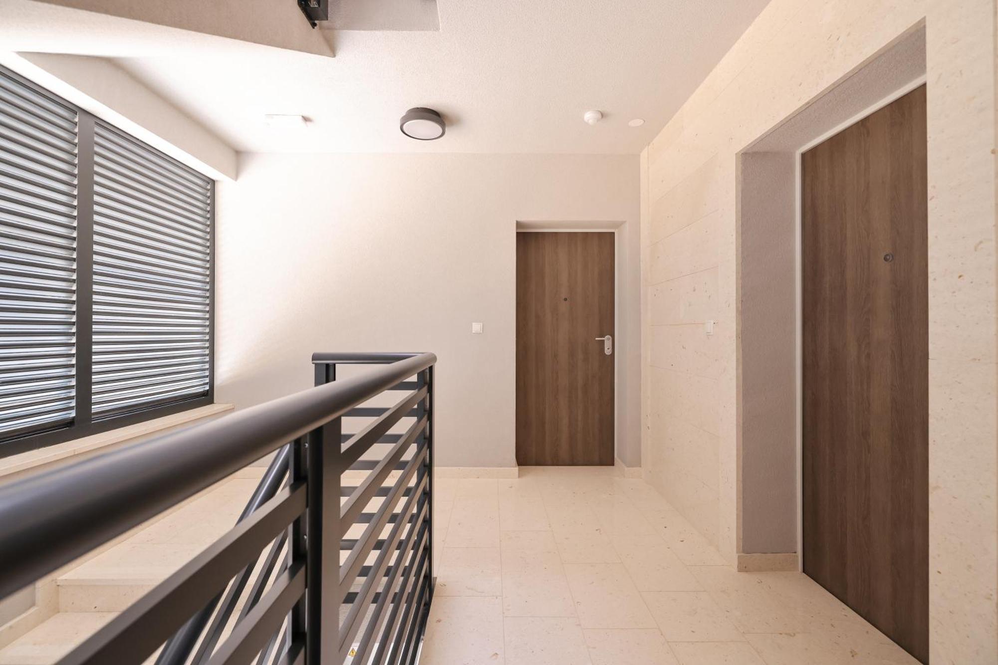 Deluxe Apartments Privlaka On The Sand ภายนอก รูปภาพ
