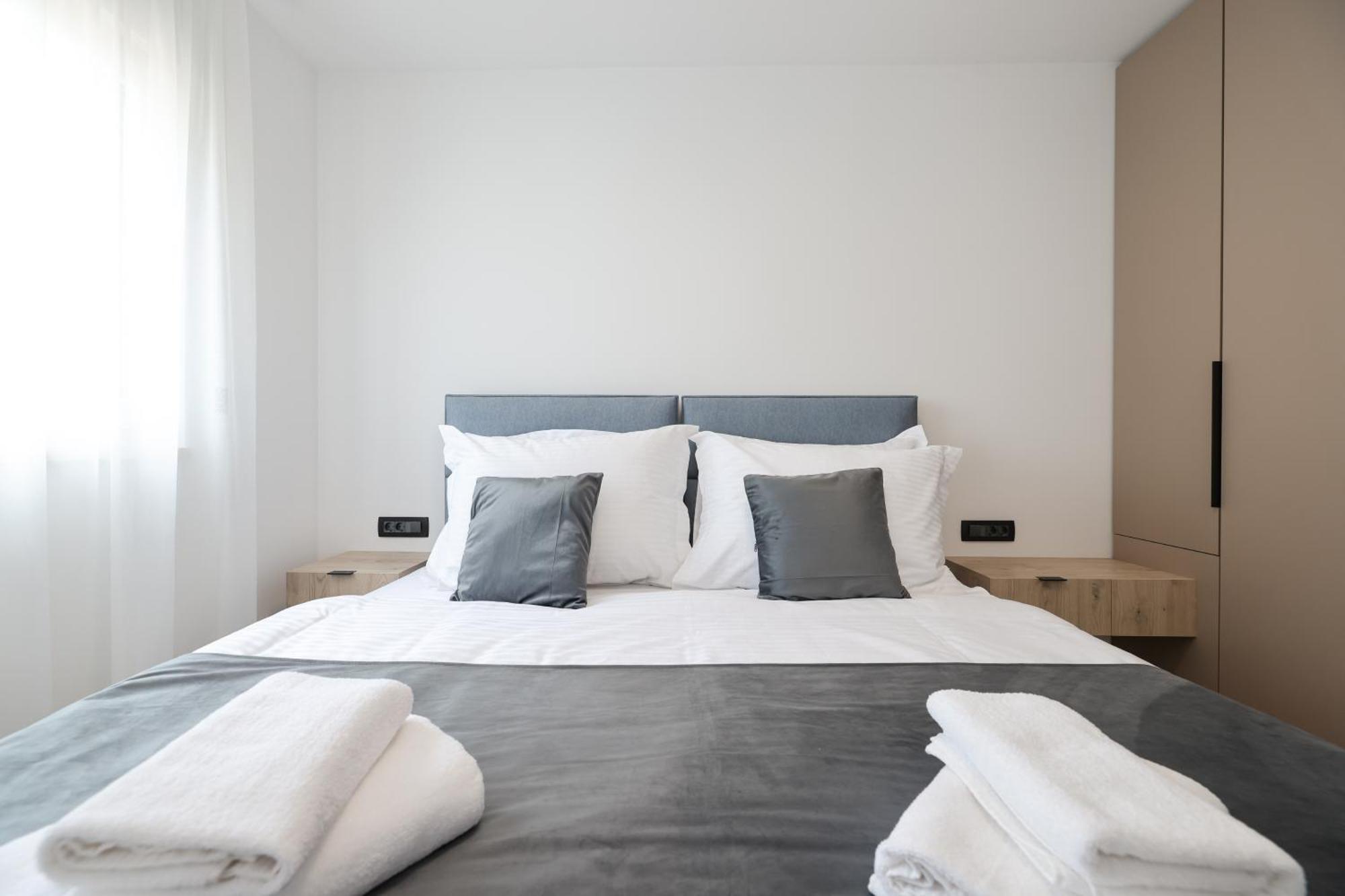 Deluxe Apartments Privlaka On The Sand ห้อง รูปภาพ