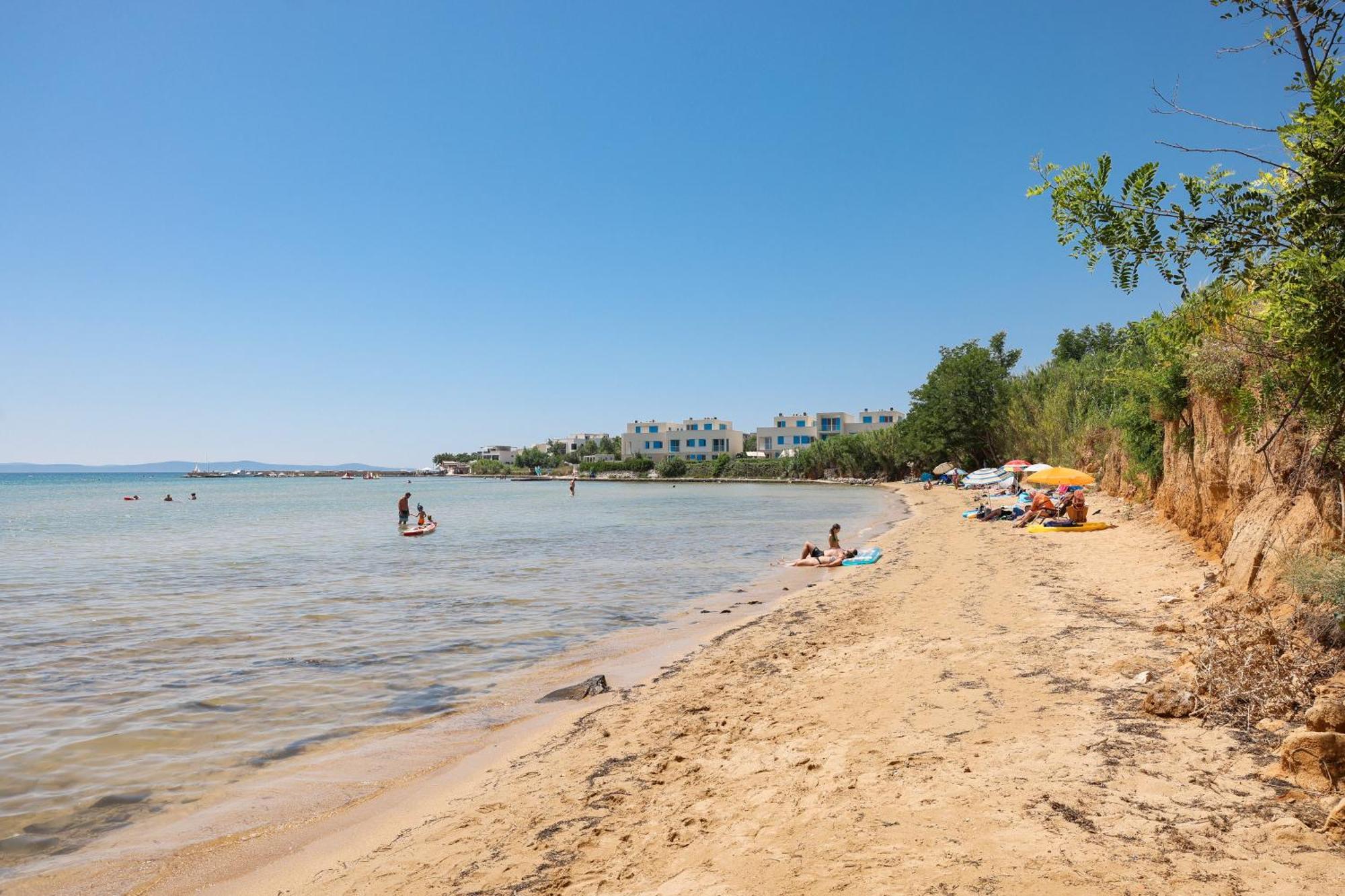 Deluxe Apartments Privlaka On The Sand ภายนอก รูปภาพ